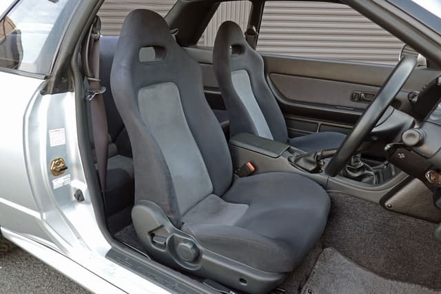 1994 Nissan Skyline JDM car for sale — photo 7 of 25