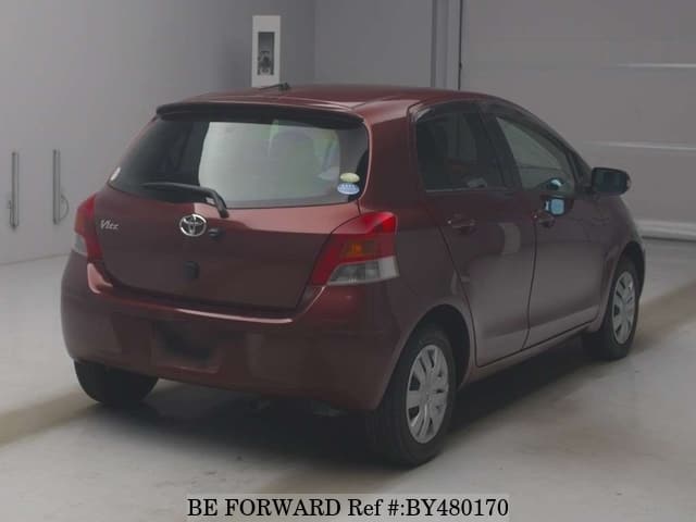2010 Toyota Vitz JDM car for sale — photo 2 of 2