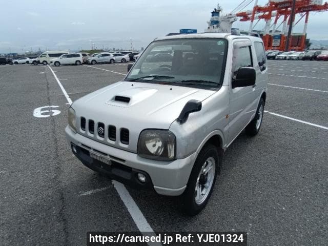 1999 Suzuki Jimny JDM car for sale — photo 3 of 25