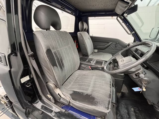 1997 Mitsubishi Delica JDM car for sale — photo 8 of 25