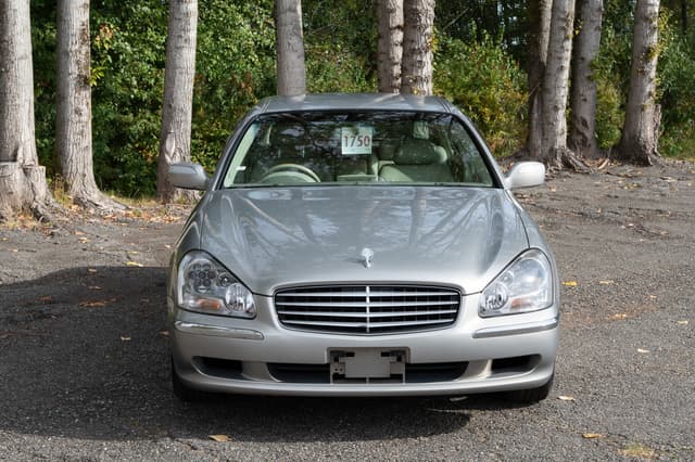 2001 Nissan Cima JDM car for sale — photo 2 of 15