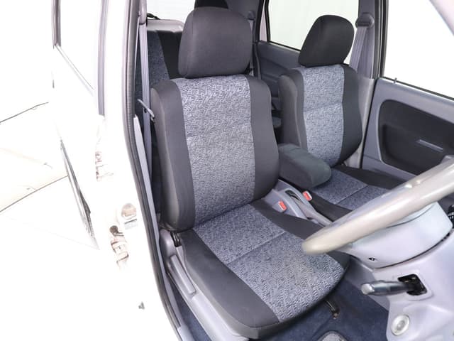 1999 Daihatsu Terios JDM car for sale — photo 16 of 25