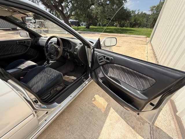 1996 Subaru Legacy JDM car for sale — photo 18 of 22