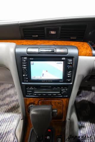 1998 Nissan Laurel JDM car for sale — photo 10 of 25