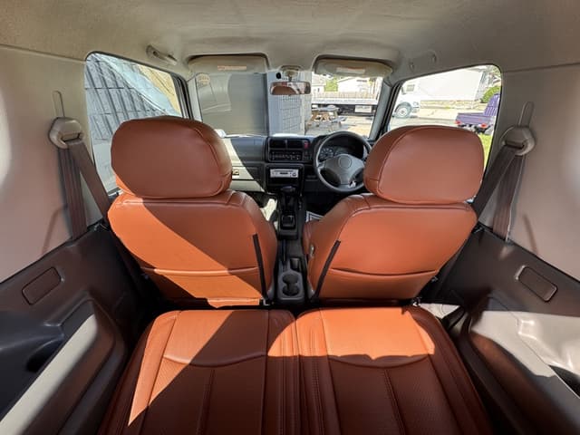 2001 Suzuki Jimny JDM car for sale — photo 23 of 25
