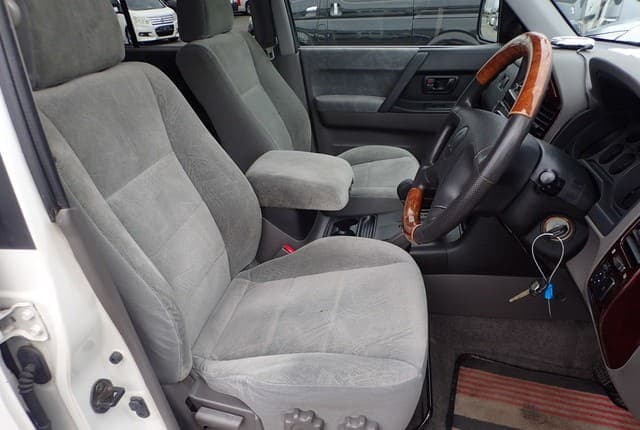 2001 Mitsubishi Pajero JDM car for sale — photo 25 of 25