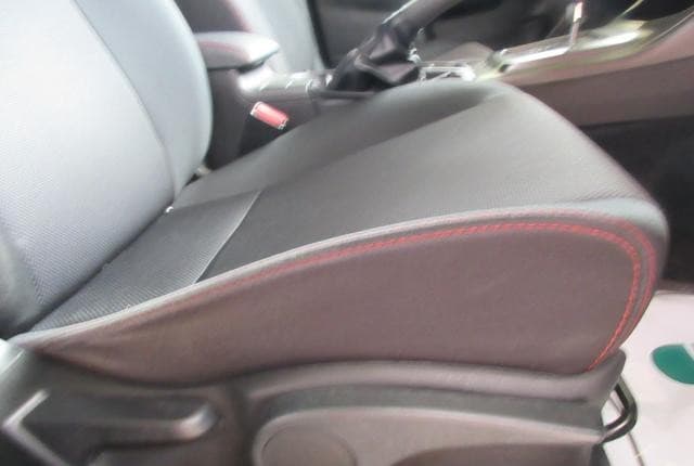 2011 Subaru Impreza JDM car for sale — photo 23 of 25