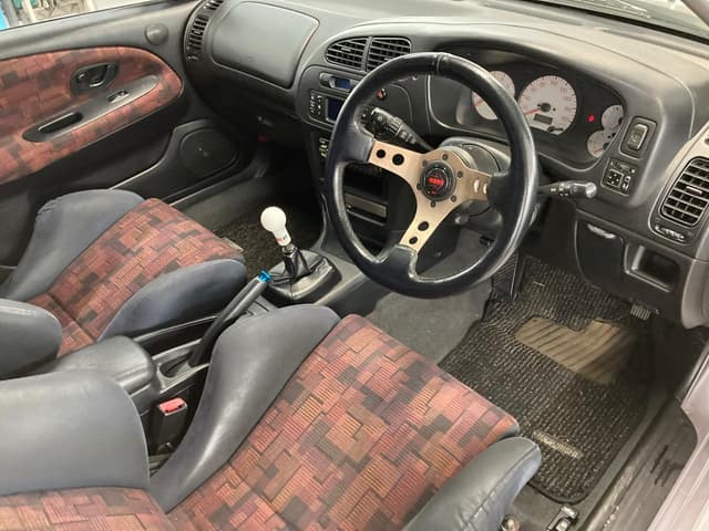 1996 Mitsubishi Lancer Evolution JDM car for sale — photo 9 of 25