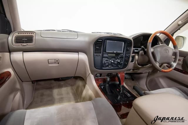 2000 Toyota Land Cruiser JDM car for sale — photo 9 of 25