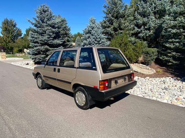 1988 Nissan Stanza JDM car for sale — photo 3 of 25