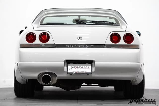 1994 Nissan Skyline JDM car for sale — photo 7 of 25