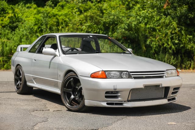 1991 Nissan Skyline JDM car for sale — photo 15 of 25