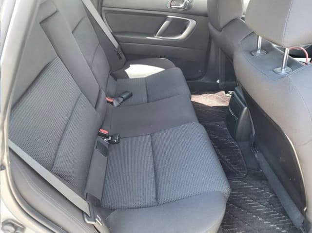 2007 Subaru Legacy JDM car for sale — photo 9 of 10