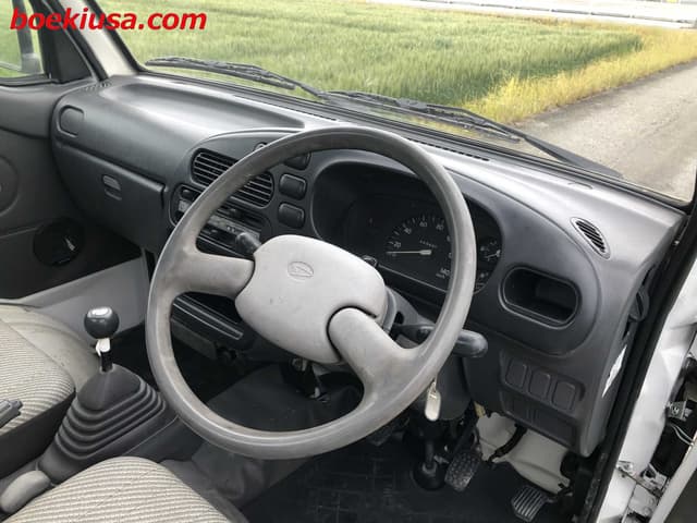 1994 Daihatsu Hijet JDM car for sale — photo 13 of 23