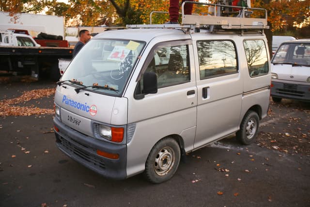 1996 Daihatsu Hijet JDM car for sale — photo 2 of 6
