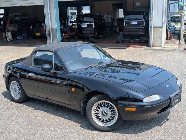 1994 Mazda Roadster (Eunos Roadster / MX-5) JDM car for sale — photo 16 of 20
