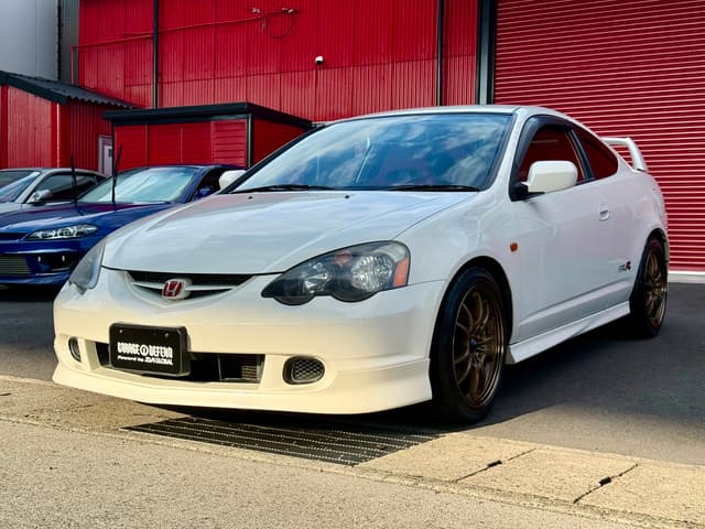 Honda Integra JDM car for sale — photo 12 of 25