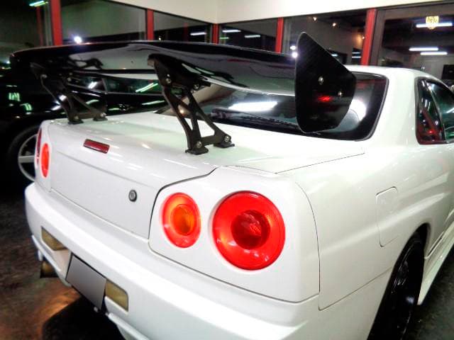 1998 Nissan Skyline JDM car for sale — photo 9 of 21