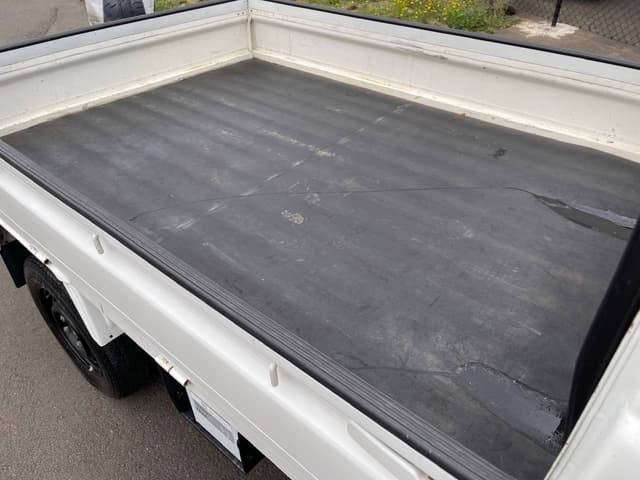 1999 Daihatsu Hijet JDM car for sale — photo 14 of 25