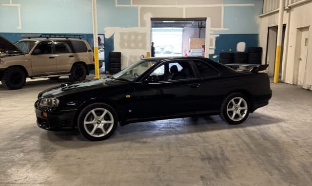 1999 Nissan Skyline JDM car for sale — photo 16 of 25