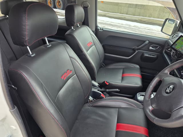 2009 Suzuki Jimny JDM car for sale — photo 8 of 24
