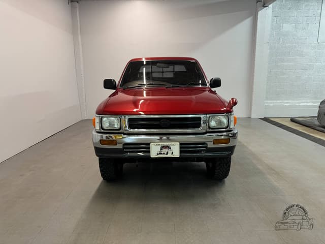 1992 Toyota Hilux JDM car for sale — photo 5 of 25