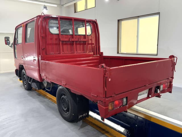 1992 Nissan Atlas JDM car for sale — photo 4 of 25