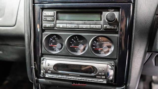 1998 Nissan Stagea JDM car for sale — photo 10 of 25