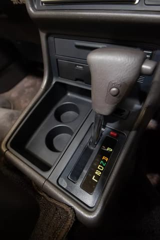 1995 Toyota HiAce JDM car for sale — photo 11 of 25