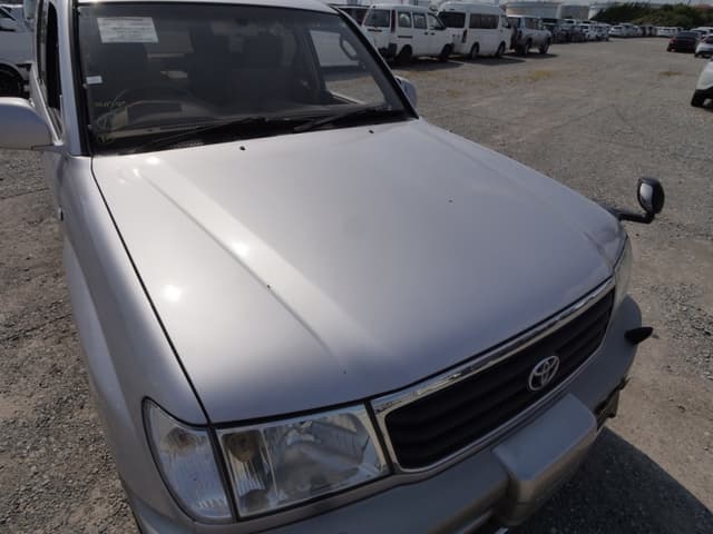 1999 Toyota Land Cruiser JDM car for sale — photo 12 of 25