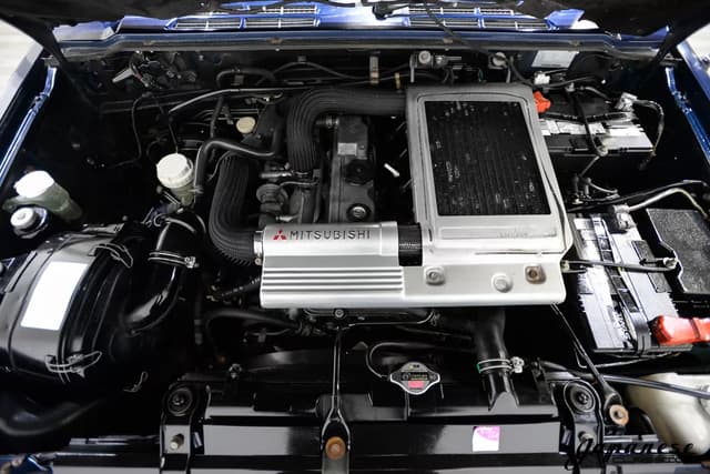 1995 Mitsubishi Pajero JDM car for sale — photo 24 of 25