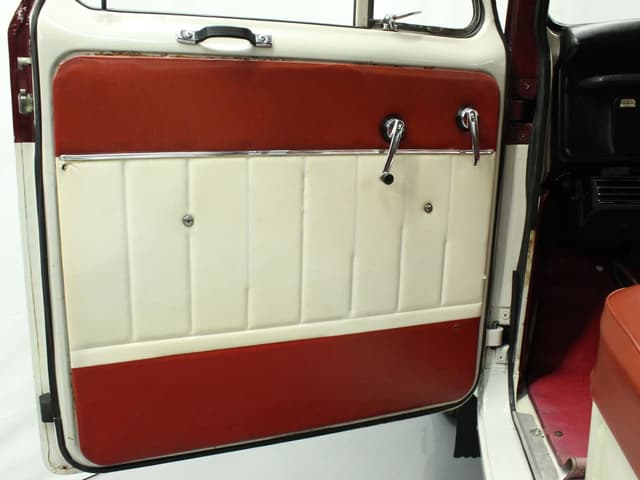 1975 Mitsubishi Jeep JDM car for sale — photo 23 of 25