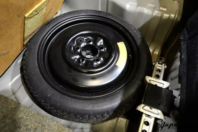 1998 Nissan Laurel JDM car for sale — photo 23 of 25