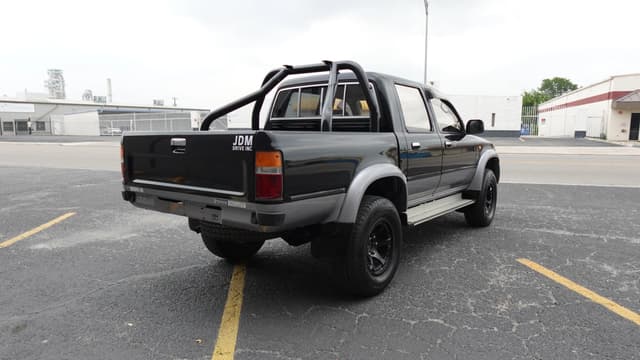 1997 Toyota Hilux JDM car for sale — photo 7 of 15