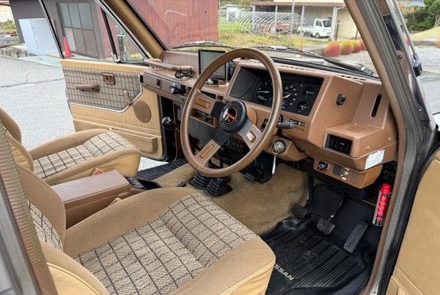 1986 Nissan Safari JDM car for sale — photo 17 of 25