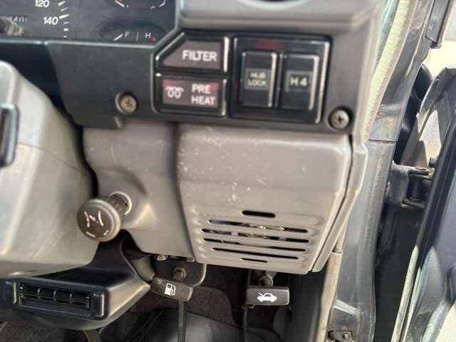 1996 Toyota Land Cruiser JDM car for sale — photo 15 of 20