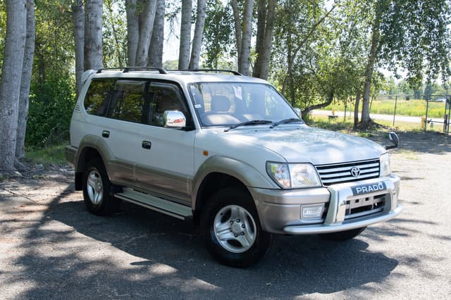 2001 Toyota Land Cruiser Prado JDM car for sale — photo 2 of 15