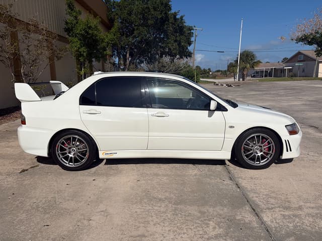 2001 Mitsubishi Lancer Evolution JDM car for sale — photo 9 of 18