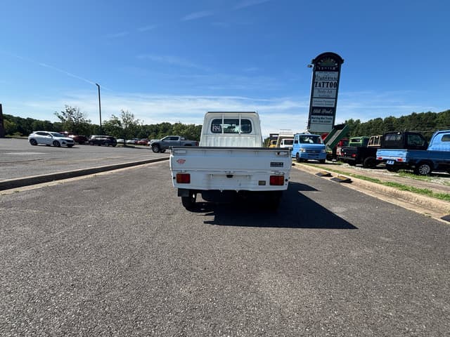 2001 Daihatsu Hijet JDM car for sale — photo 6 of 7