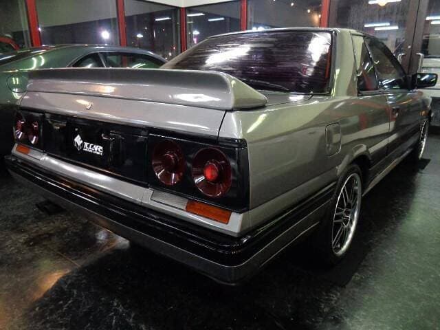 1987 Nissan Skyline JDM car for sale — photo 2 of 12