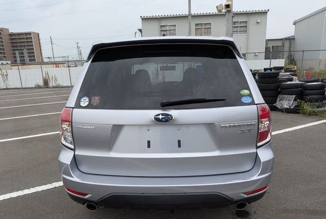 2011 Subaru Forester JDM car for sale — photo 4 of 25