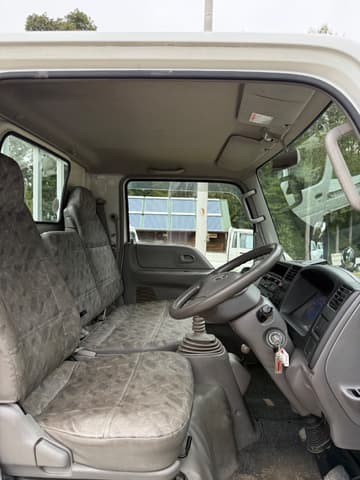 2001 Mazda Titan JDM car for sale — photo 13 of 19