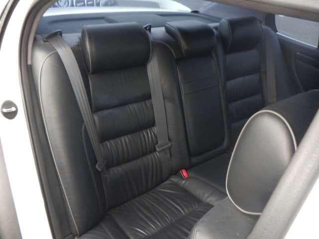 1998 Toyota Aristo JDM car for sale — photo 3 of 7