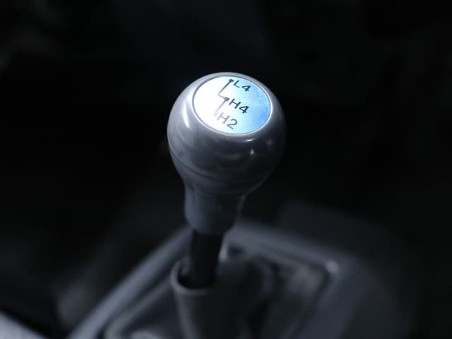 1992 Toyota HiAce JDM car for sale — photo 15 of 25