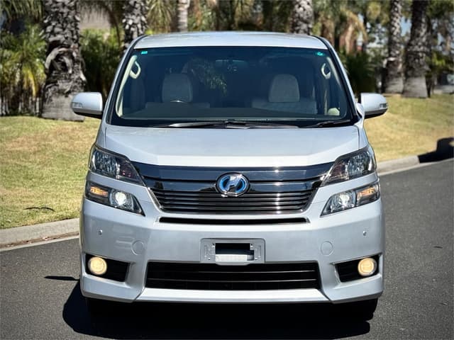 2012 Toyota Vellfire JDM car for sale — photo 2 of 25