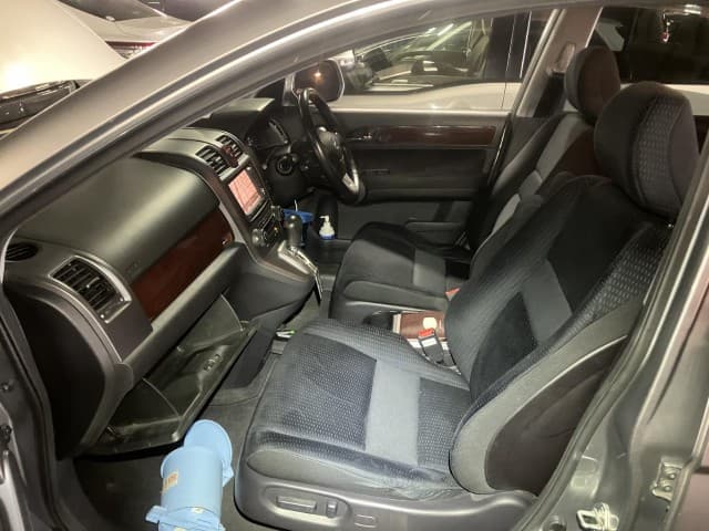 2007 Honda CR-V JDM car for sale — photo 13 of 18