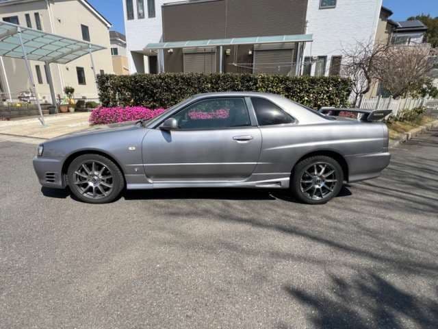 1998 Nissan Skyline JDM car for sale — photo 10 of 25