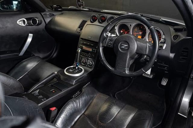 2005 Nissan Fairlady Z JDM car for sale — photo 17 of 17