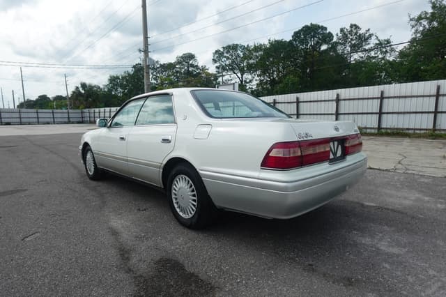 1996 Toyota Crown JDM car for sale — photo 6 of 16