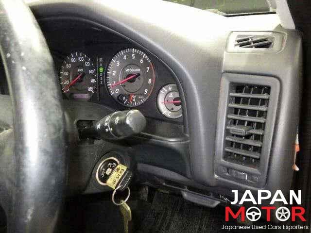 1998 Nissan Skyline JDM car for sale — photo 7 of 8